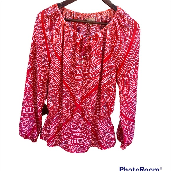 Ellen Tracy Tops - Ellen Tracy Shirt Ombre Peasant Top paisley Sz. Small